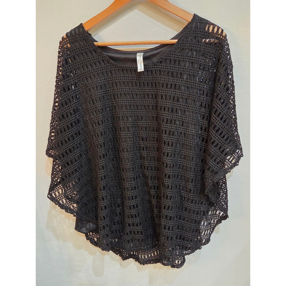 Perception Concept Black Crochet Poncho Top Vintage L Open Knit Lined Batwing